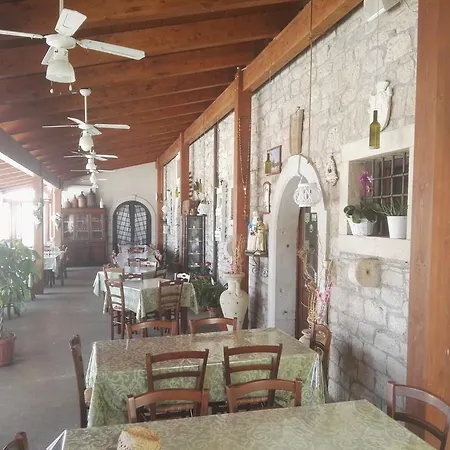 Agriturismo La Vecchia Cascina Di Paolo & Belinda Pietrelcina